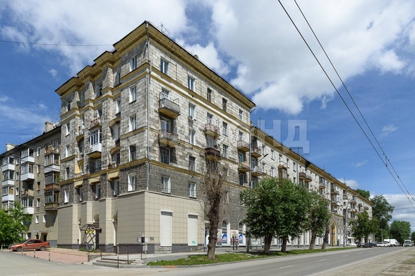 
  Продается 1-комн. квартира, 40.3 м², Дзержинского пр-кт, д. 81
. Фото 8.