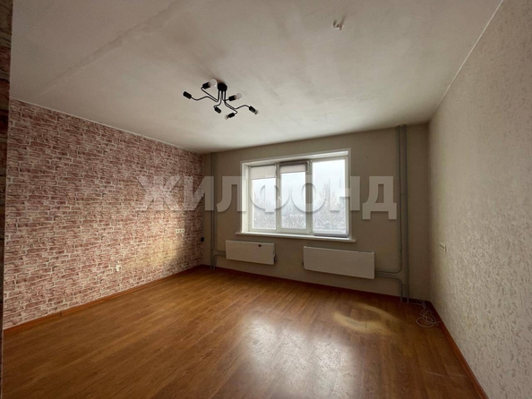 
  Продается студия, 32.4 м², В. Высоцкого ул, д. 62
. Фото 3.