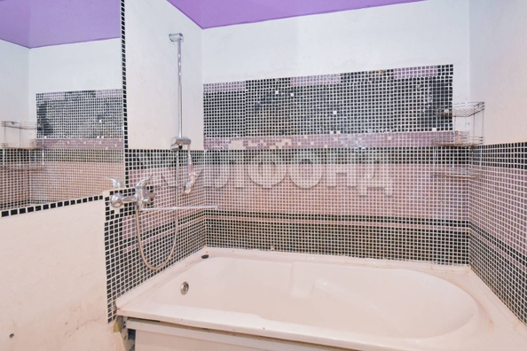 
   Продам 2-комнатную, 47.5 м², Оловозаводская ул, 43

. Фото 17.