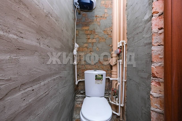 
  Продается 2-комн. квартира, 49.4 м², Толбухина ул, д. 19
. Фото 9.