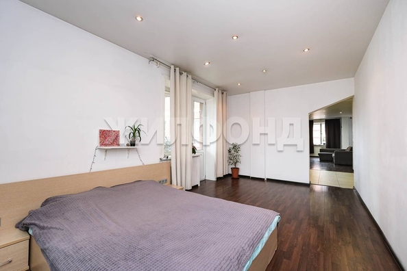 
   Продам 2-комнатную, 76.4 м², Галущака ул, 4

. Фото 20.