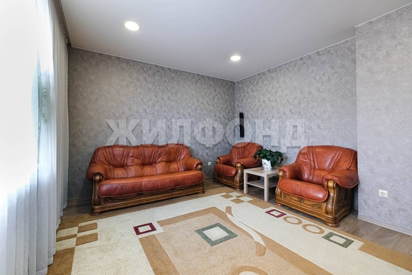 
  Продается 2-комн. квартира, 57.3 м², Кирова ул, д. 346
. Фото 8.