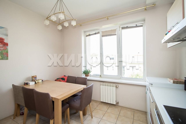 
  Продается 3-комн. квартира, 91.9 м², Красный пр-кт, д. 51/6
. Фото 23.