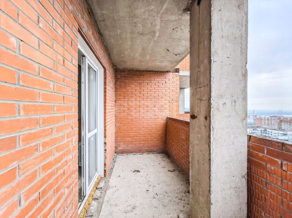 
   Продам 3-комнатную, 83.8 м², Декабристов ул, 117

. Фото 25.