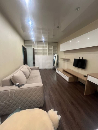 
  Сдам в аренду 2-комнатную квартиру, 61 м², Новосибирск

. Фото 1.