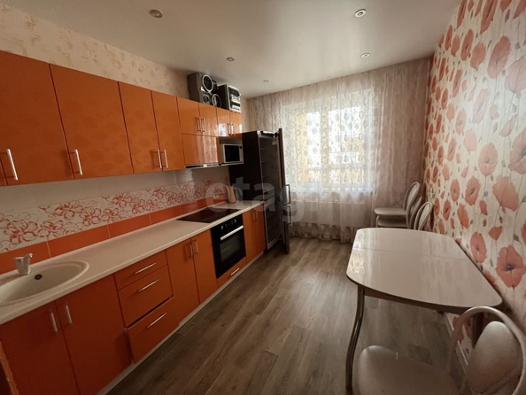 
  Сдам в аренду 2-комнатную квартиру, 65 м², Новосибирск

. Фото 2.