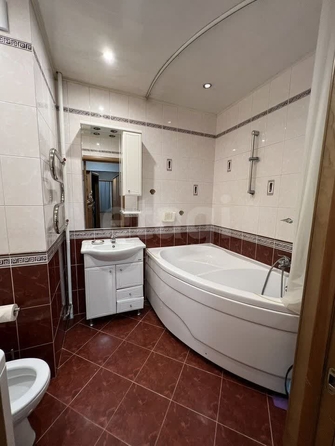 
  Сдам в аренду 3-комнатную квартиру, 64 м², Новосибирск

. Фото 13.