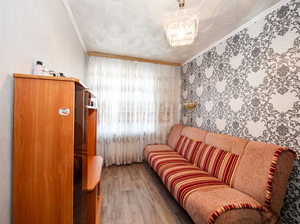
   Продам 3-комнатную, 54.6 м², Олеко Дундича ул, 25

. Фото 40.