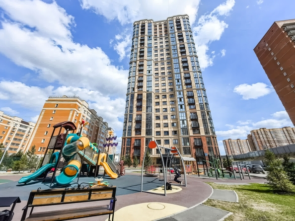 
   Продам 2-комнатную, 55.3 м², Закаменский мкр, 23

. Фото 24.