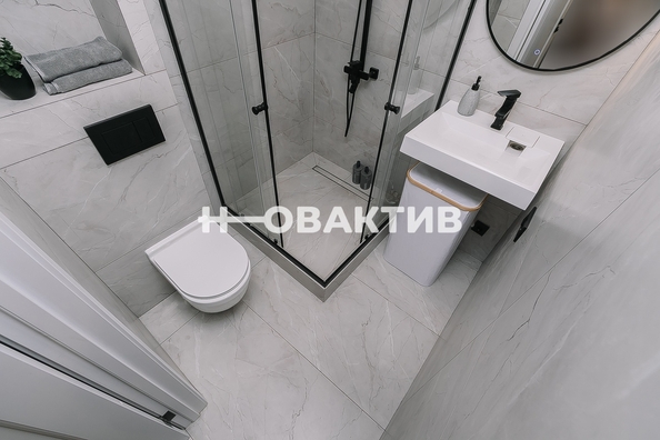 
   Продам 2-комнатную, 43 м², Блюхера ул, 1

. Фото 21.