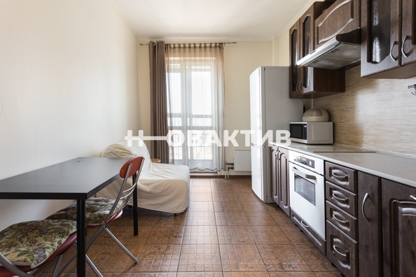 
   Продам 1-комнатную, 41.5 м², Гармония мкр, 8

. Фото 16.