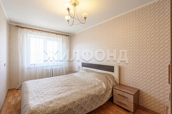 
   Продам 4-комнатную, 61 м², Ударная ул, 1/3

. Фото 6.