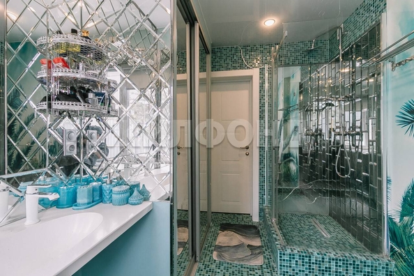 
   Продам дом, 228 м², Новосибирск

. Фото 49.