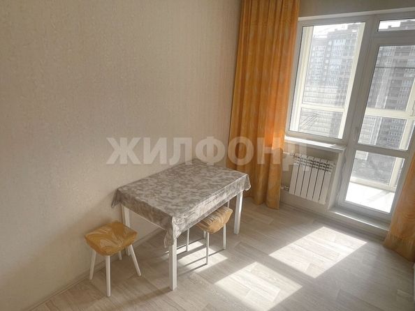 
  Сдается 1-комн. квартира, 39 м², Дуси Ковальчук ул, д. 244
. Фото 3.