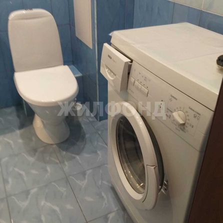 
  Сдам в аренду 1-комнатную квартиру, 48 м², Новосибирск

. Фото 8.
