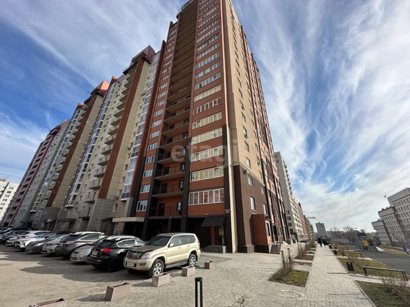 
   Продам 3-комнатную, 96.2 м², Сакко и Ванцетти ул, 31/4

. Фото 28.