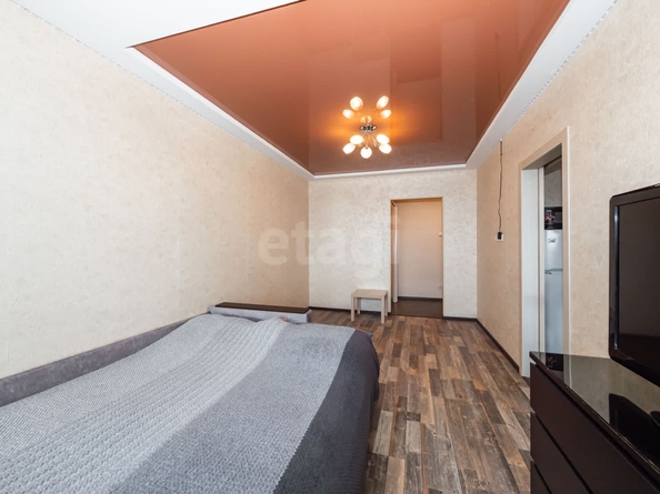 
   Продам 1-комнатную, 42.3 м², Военная ул, 16

. Фото 2.