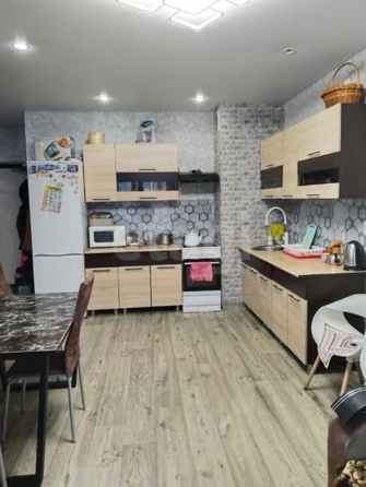
   Продам 3-комнатную, 78 м², Заречная ул, 53

. Фото 2.