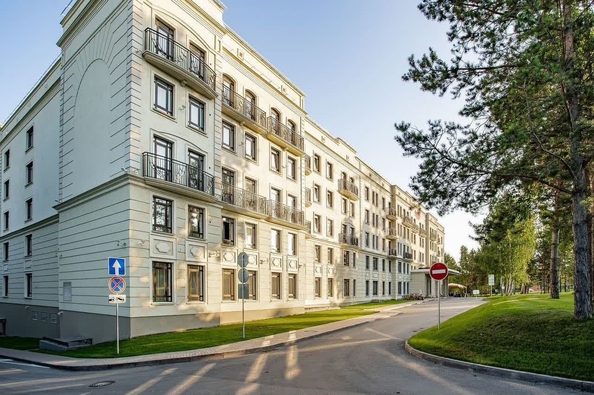 
  Сдам в аренду 2-комнатную квартиру, 74.2 м², Новосибирск

. Фото 14.