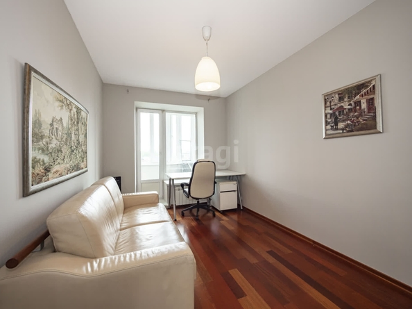 
   Продам 3-комнатную, 90 м², Красный пр-кт, 99

. Фото 20.