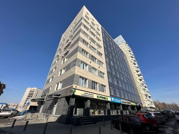 
   Сдам помещение, 198.3 м², Залесского ул, 5/1

. Фото 2.