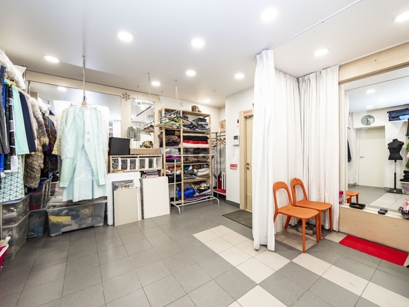 
   Сдам офис, 92.8 м², Кропоткина ул, 261/2

. Фото 12.