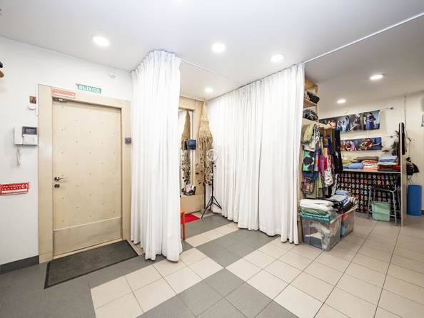 
   Сдам офис, 92.8 м², Кропоткина ул, 261/2

. Фото 17.