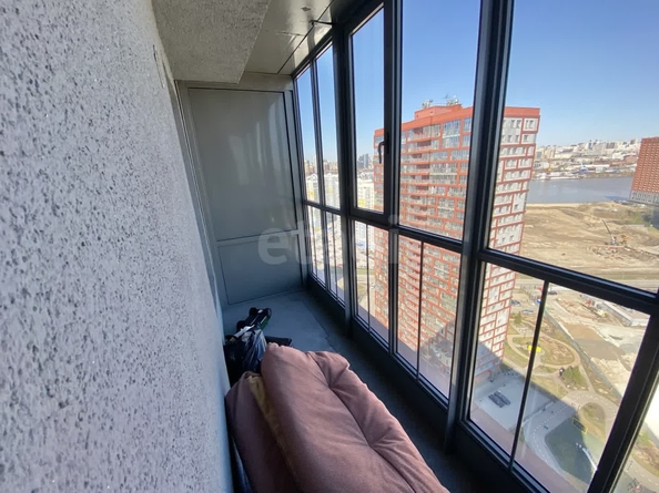 
   Продам 1-комнатную, 39.4 м², Ясный Берег ул, 10

. Фото 10.