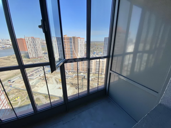 
   Продам 1-комнатную, 39.4 м², Ясный Берег ул, 10

. Фото 11.
