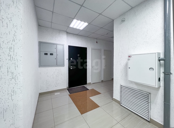 
   Продам 1-комнатную, 40.8 м², Райсовета пл, 8

. Фото 27.