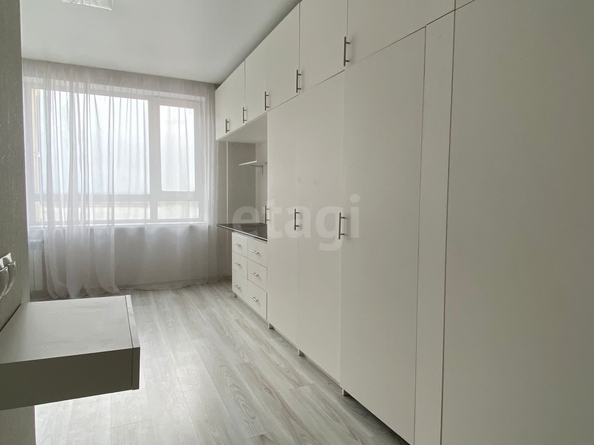 
  Продается универсальное помещение, 23 м², АК Бирюзовая жемчужина Апарт
. Фото 1.