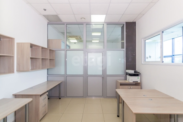 
  Сдается офис, 105 м², Ватутина ул, д. 28а
. Фото 10.