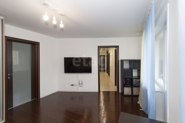 
   Продам 4-комнатную, 89.5 м², Кропоткина ул, 128

. Фото 24.