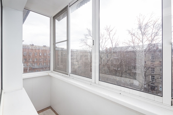 
   Продам 1-комнатную, 29.4 м², Красный пр-кт, 67а

. Фото 9.