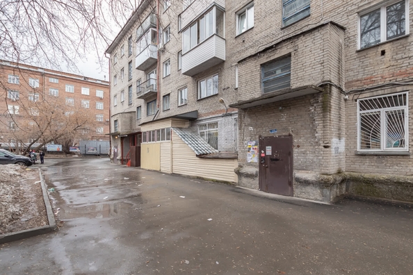 
   Продам 1-комнатную, 29.4 м², Красный пр-кт, 67а

. Фото 16.