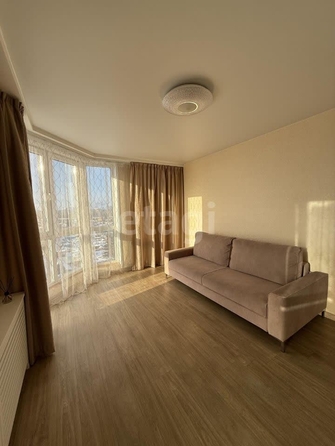 
   Продам 2-комнатную, 72 м², Аникина ул, 16

. Фото 2.