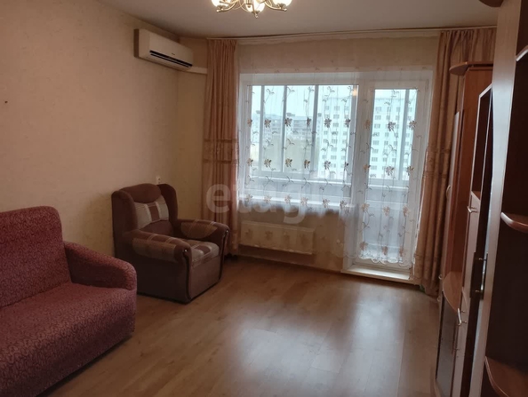
  Сдам в аренду 1-комнатную квартиру, 39 м², Новосибирск

. Фото 8.