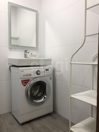 
  Сдам в аренду 1-комнатную квартиру, 40 м², Новосибирск

. Фото 8.