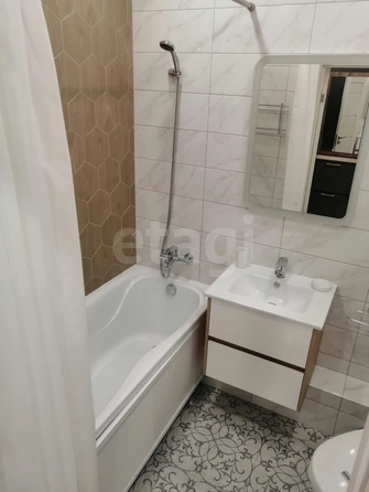
   Продам 1-комнатную, 32.5 м², Ясный Берег ул, 9

. Фото 8.