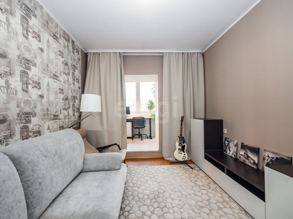 
   Продам 2-комнатную, 60 м², Лескова ул, 15

. Фото 11.