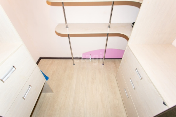 
  Сдам в аренду 3-комнатную квартиру, 47.4 м², Новосибирск

. Фото 8.