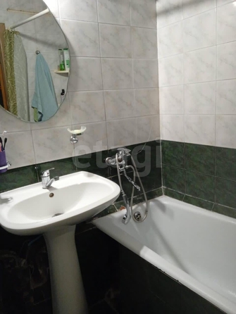 
   Продам 3-комнатную, 58 м², Троллейная ул, 26

. Фото 12.