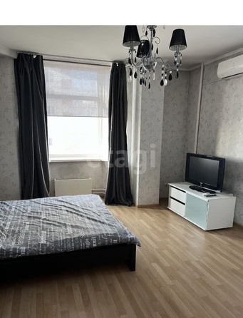 
  Сдам в аренду 2-комнатную квартиру, 100 м², Новосибирск

. Фото 5.