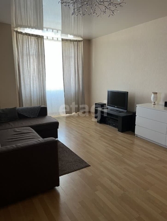 
  Сдам в аренду 2-комнатную квартиру, 100 м², Новосибирск

. Фото 8.