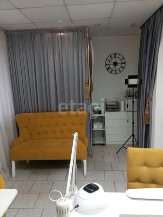 
   Продам офис, 67.4 м², Горский мкр, 47

. Фото 7.