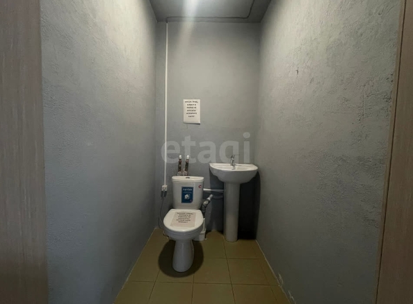 
   Продам торговое помещение, 67 м², Виктора Шевелева ул, 30

. Фото 14.