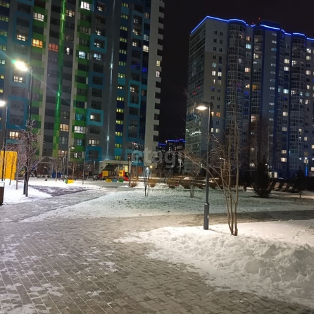
   Продам 1-комнатную, 42 м², Александра Чистякова ул, 22

. Фото 20.