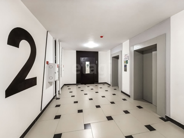 
   Продам 2-комнатную, 56 м², Татьяны Снежиной ул, 42/2

. Фото 22.