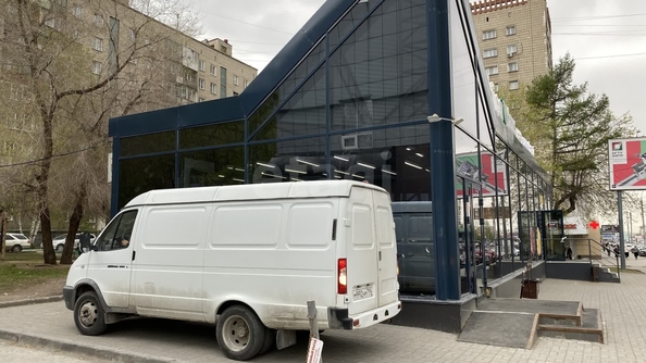 
   Продам торговое помещение, 160 м², Челюскинцев ул, 32

. Фото 12.