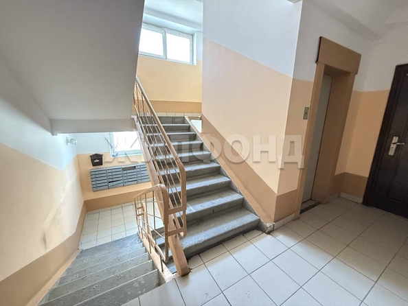 
   Продам 1-комнатную, 37.7 м², В. Высоцкого ул, 38

. Фото 25.